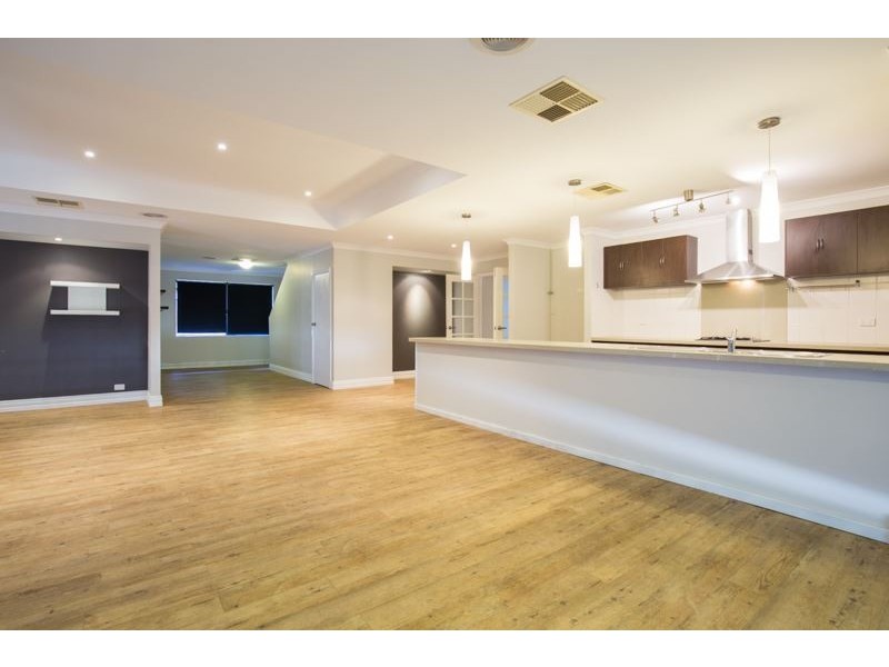 6 Cathedral Link, Aubin Grove WA 6164