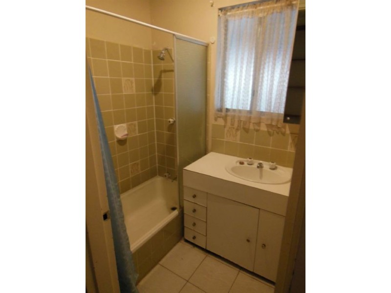 16 Tooting Street, Beckenham WA 6107