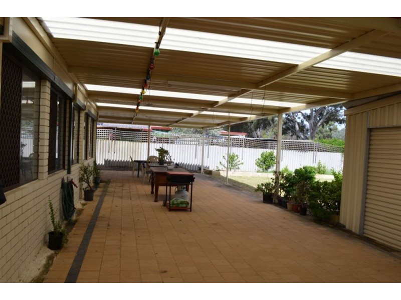 12 Brumby Place, Armadale WA 6112