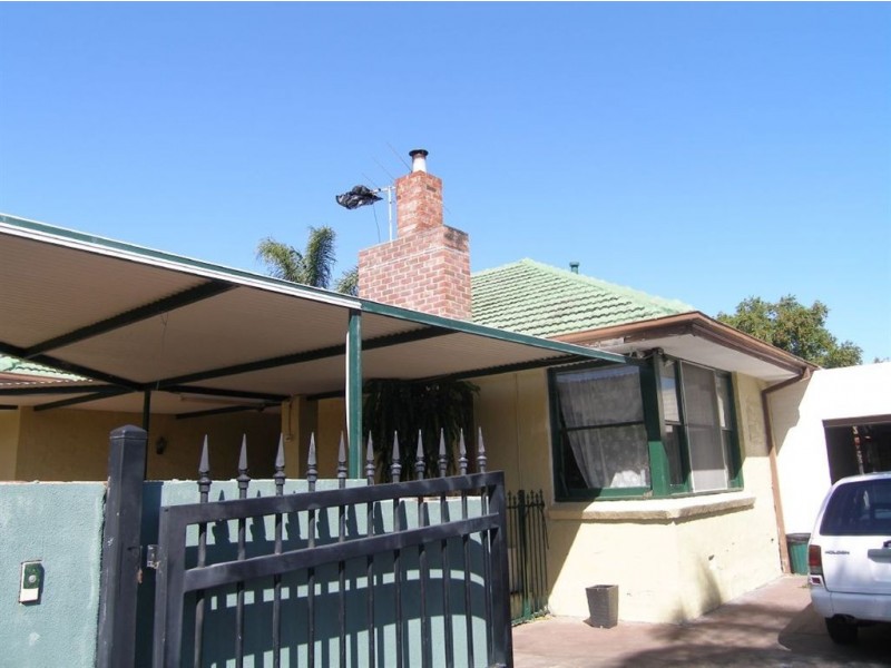 101 Pitchford Ave, Maddington WA 6109