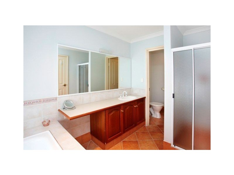 26 Marshwood Retreat, Bibra Lake WA 6163