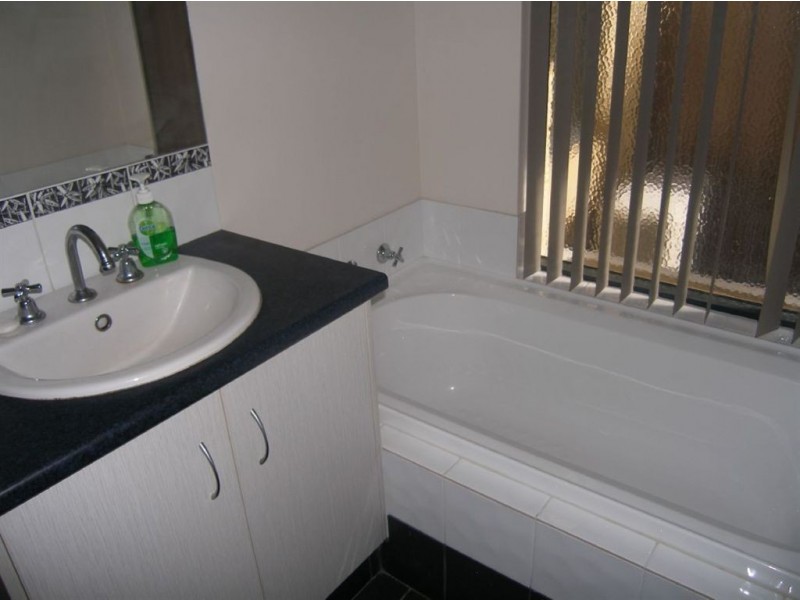 5 Atkinson Way, Canning Vale WA 6155