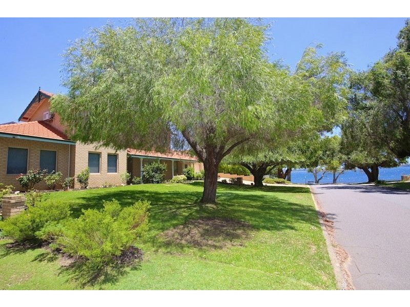 41a Melville Beach Road, Applecross WA 6153