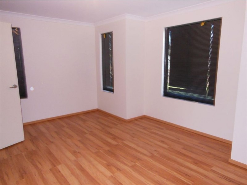 5 Baldessin Avenue, Harrisdale WA 6112