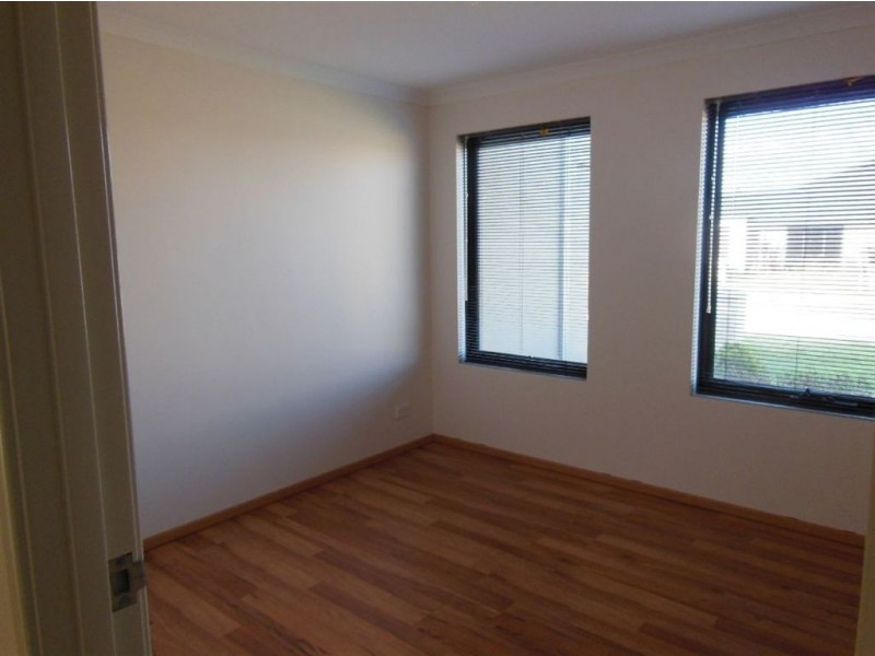 5 Baldessin Avenue, Harrisdale WA 6112