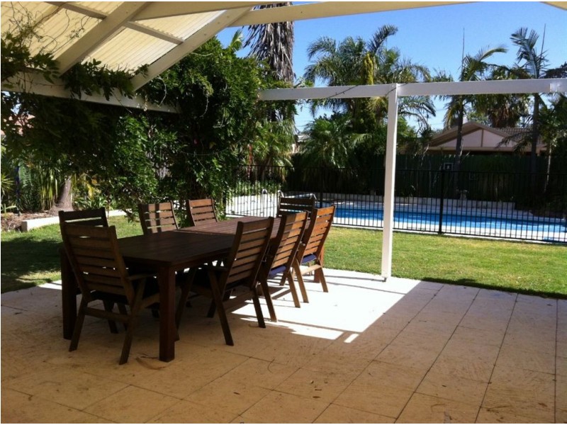 9 Wellesley Way, Samson WA 6163