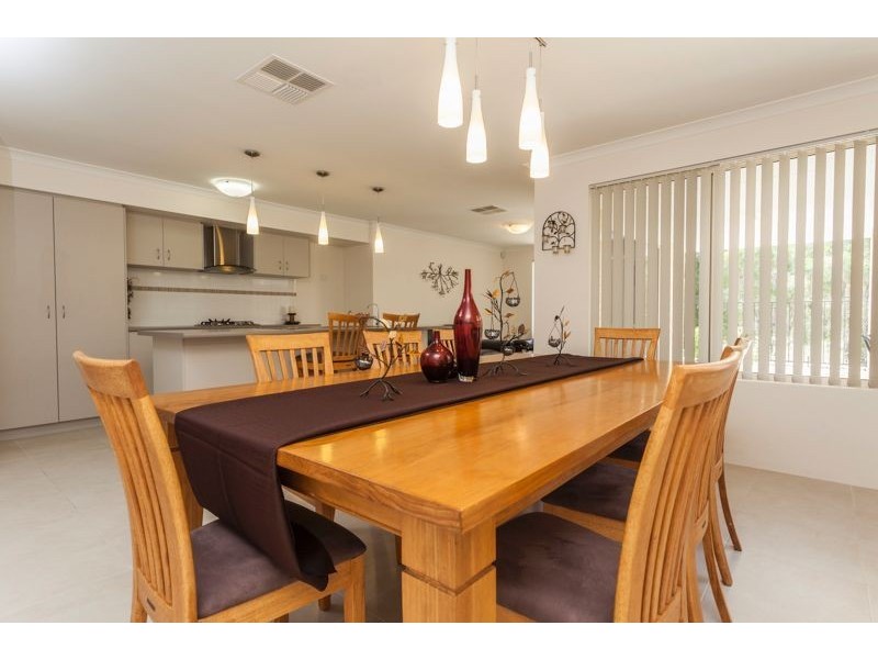 9 Heronwood Glade, Harrisdale WA 6112