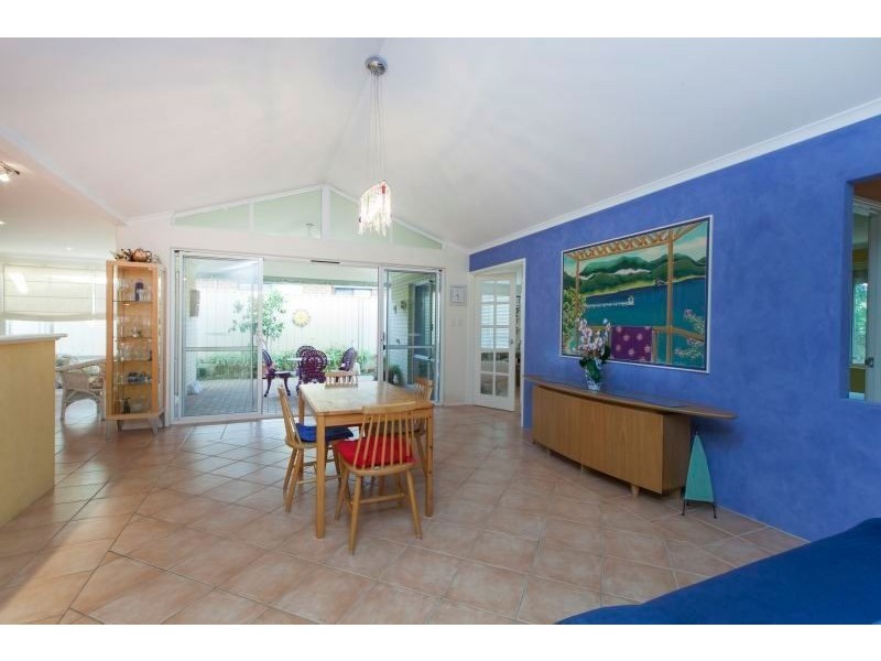 4 Forillion Avenue, Bibra Lake WA 6163