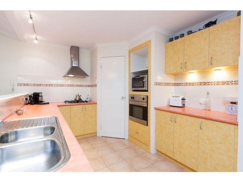 4 Forillion Avenue, Bibra Lake WA 6163