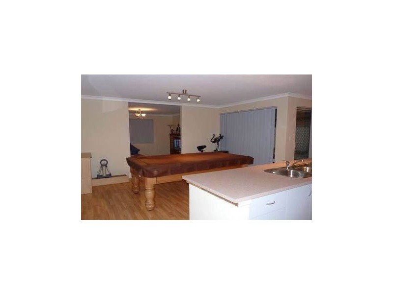 37 Teal Brook Circle, Seville Grove WA 6112