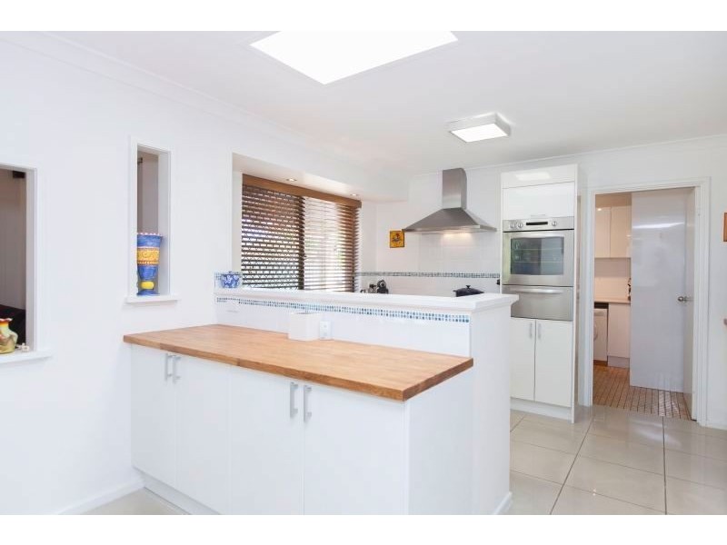 6 Kirby Way, Samson WA 6163