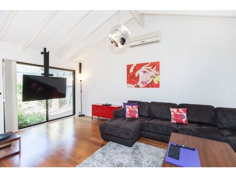 6 Kirby Way, Samson WA 6163