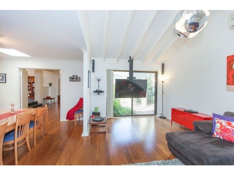 6 Kirby Way, Samson WA 6163