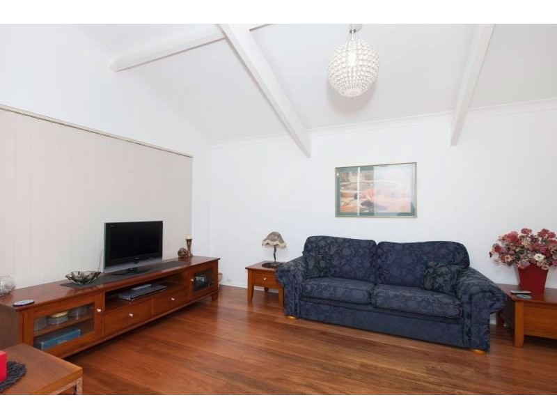 6 Kirby Way, Samson WA 6163