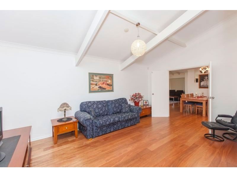 6 Kirby Way, Samson WA 6163