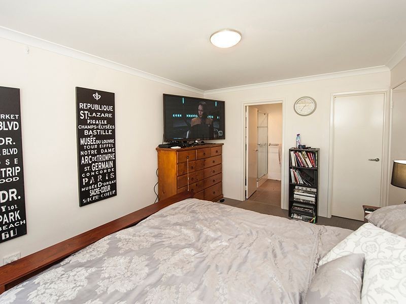 22b Terrigal Way, Armadale WA 6112