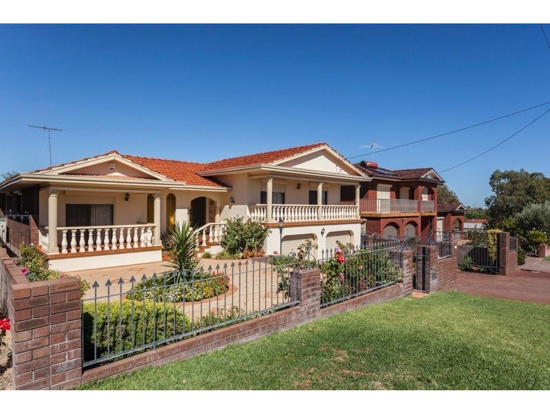 33 Hanlon Street, Hamilton Hill WA 6163