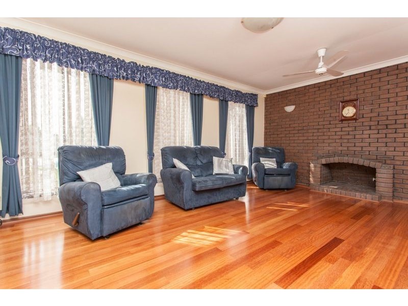 79 Bronzewing Street, Huntingdale WA 6110