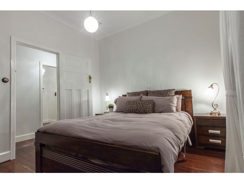 126 Toorak Road, Rivervale WA 6103