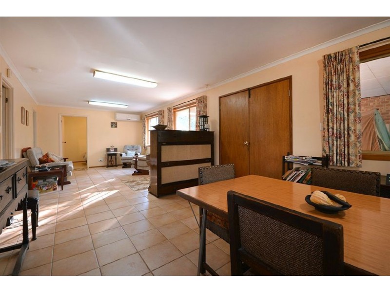 90 Stafford Road, Kenwick WA 6107