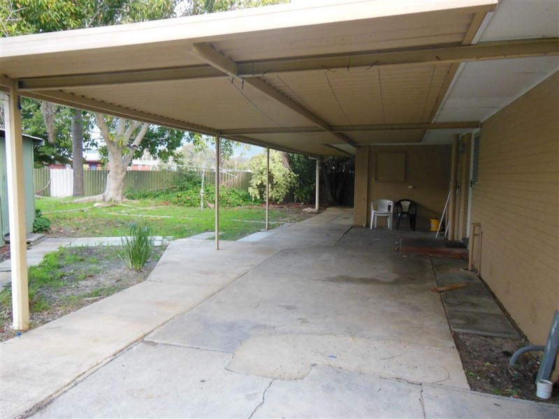 1 Kyogle place, Armadale WA 6112