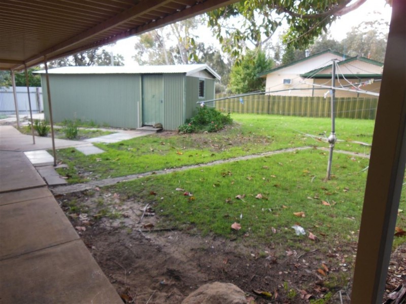 1 Kyogle place, Armadale WA 6112