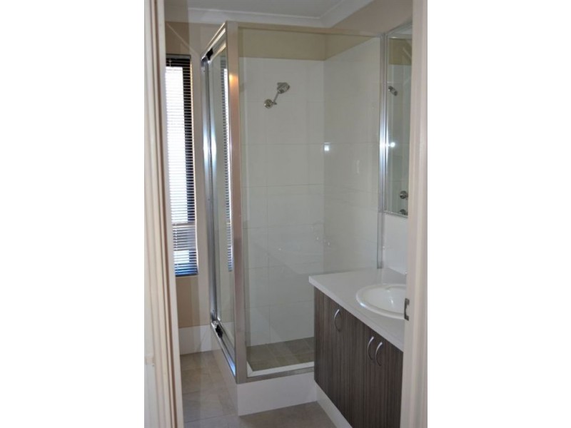 13/40 Fifth Road, Armadale WA 6112