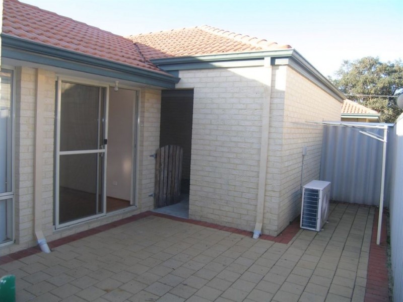 57/33 Seaforth Ave, Gosnells WA 6110