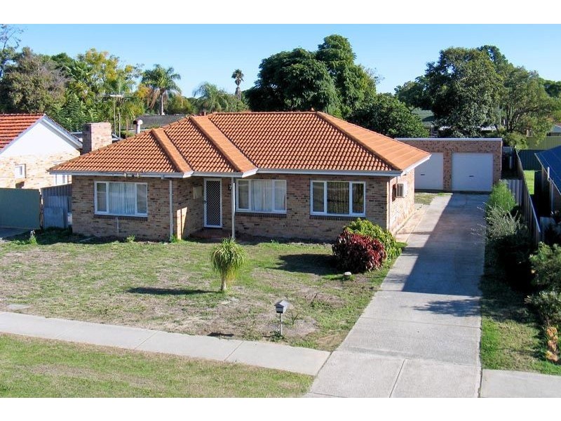 7 Tonbridge Way, Thornlie WA 6108