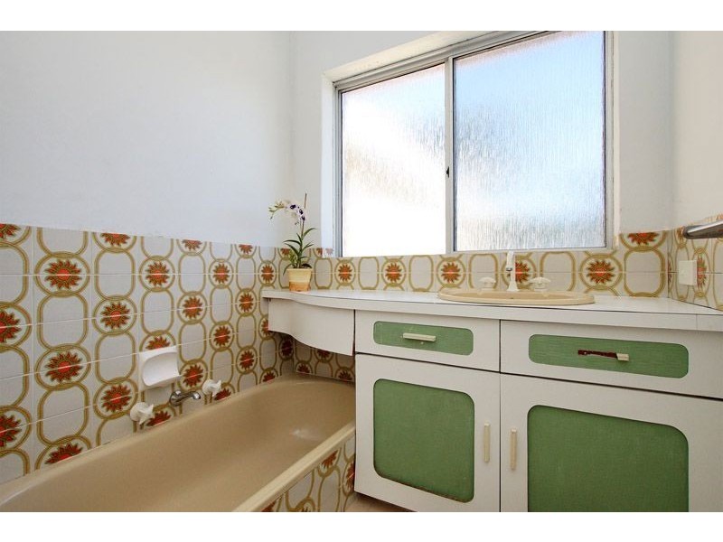 7 Tonbridge Way, Thornlie WA 6108