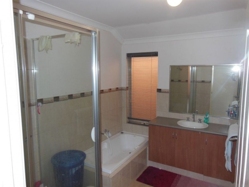 2B Roberts, Carlisle WA 6101