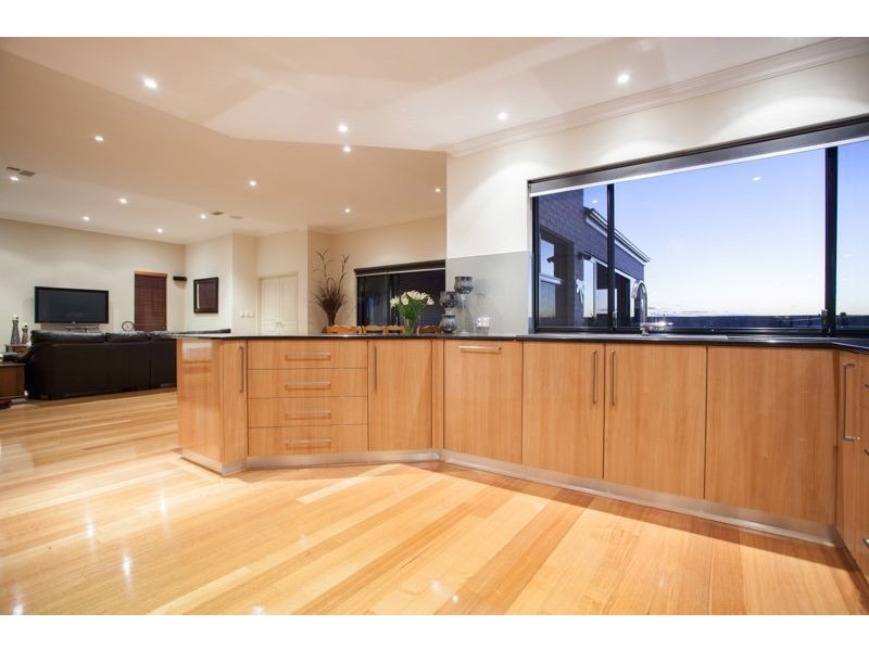 10 Tantabiddi Heights, Yangebup WA 6164