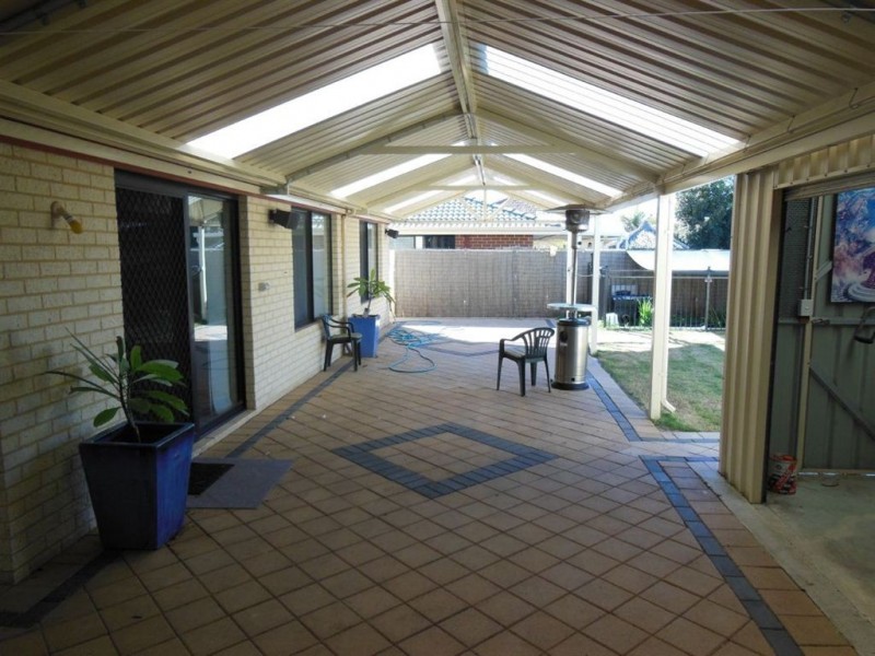 6 Caribbean Approach, Canning Vale WA 6155