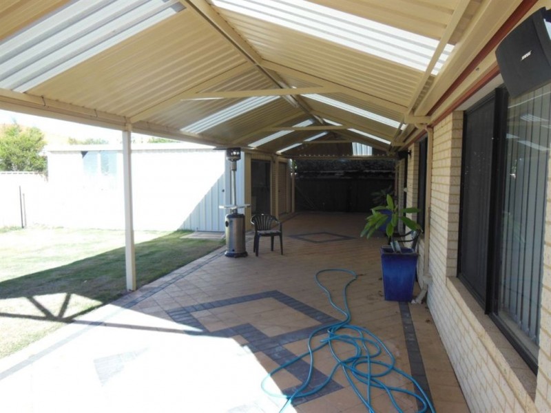 6 Caribbean Approach, Canning Vale WA 6155