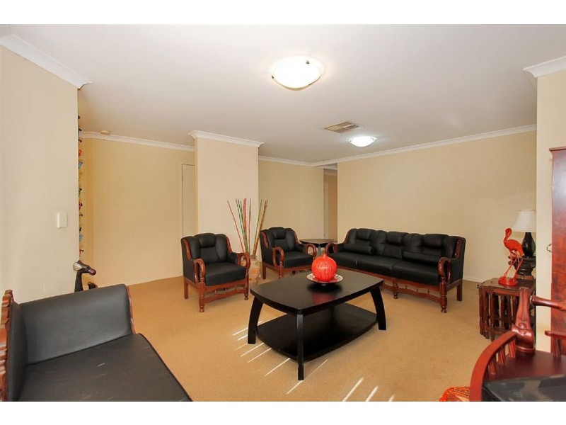 4 Gamenya Street, Canning Vale WA 6155