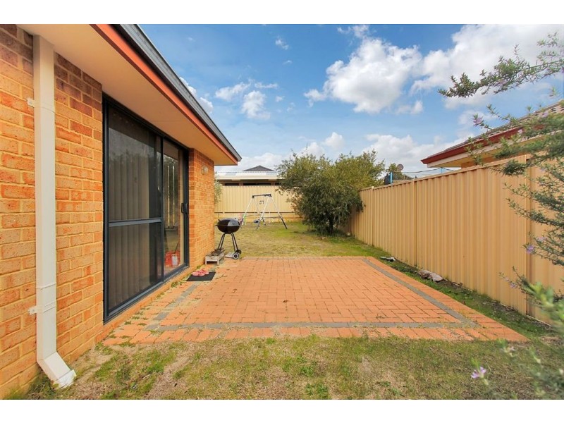 4 Gamenya Street, Canning Vale WA 6155