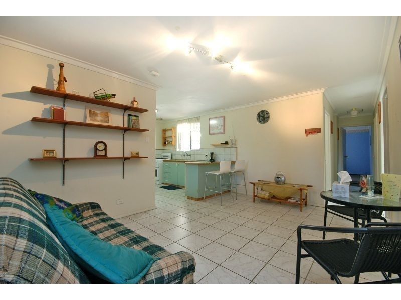 4 Burrowa Street, Armadale WA 6112