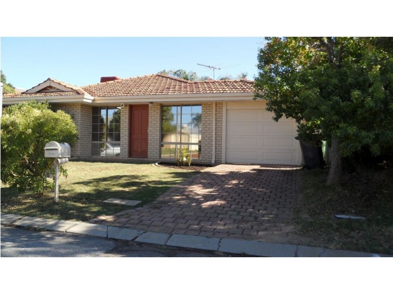 8 Settlers Way, Gosnells WA 6110
