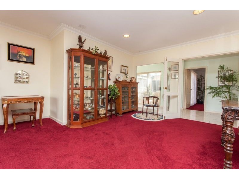 31 McMahon Way, Kardinya WA 6163