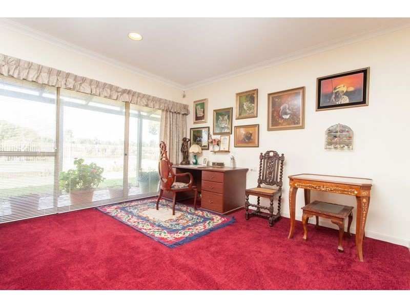 31 McMahon Way, Kardinya WA 6163