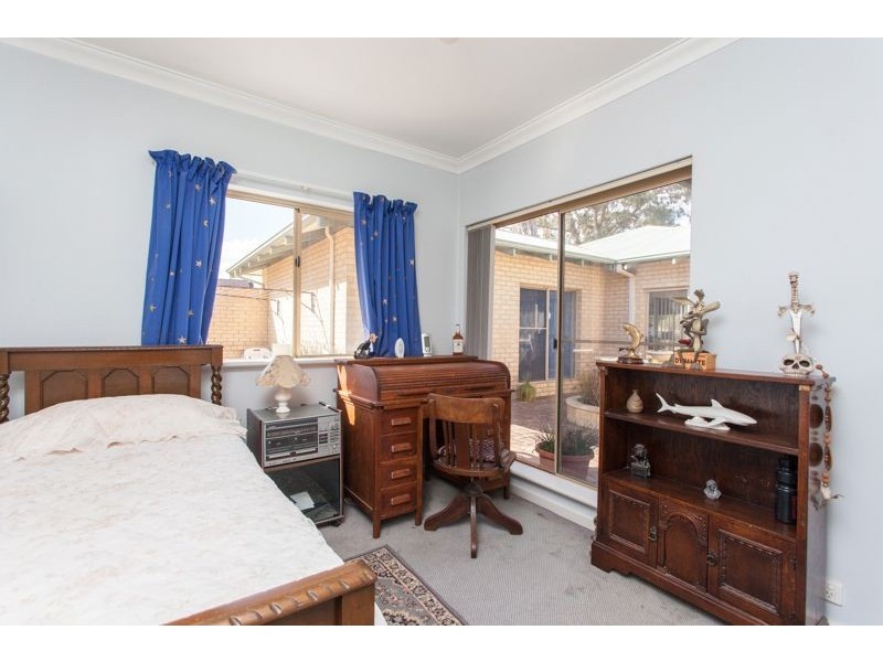 31 McMahon Way, Kardinya WA 6163