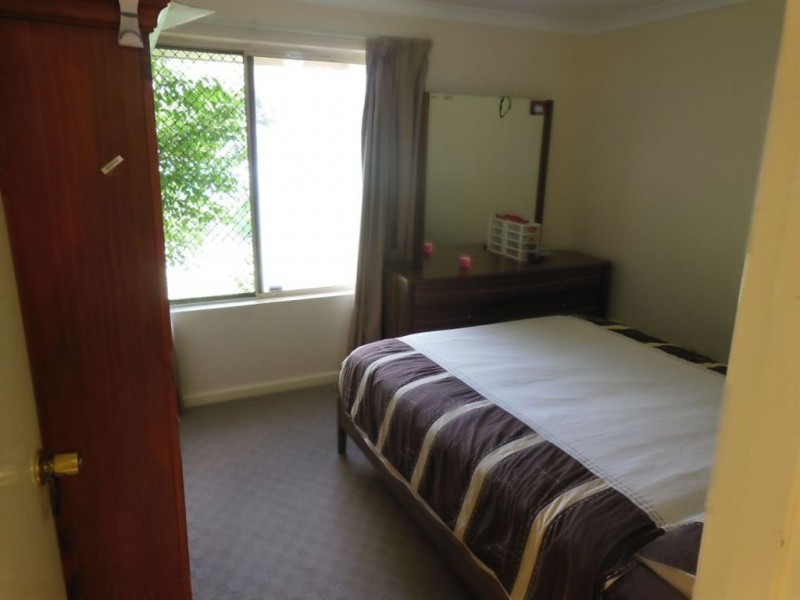 A/20 Sanderling Drive, Thornlie WA 6108