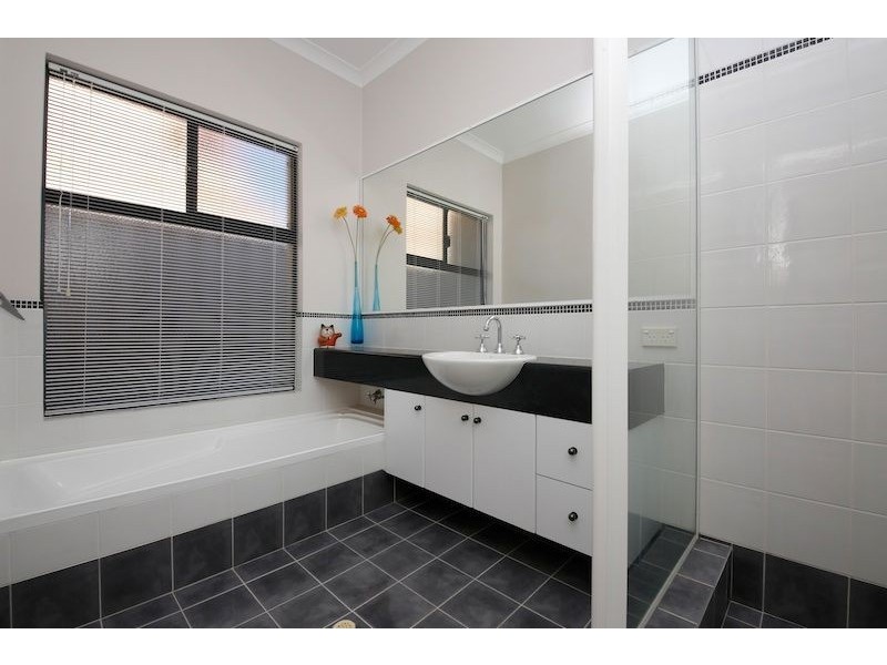 82A Swan Road, Attadale WA 6156