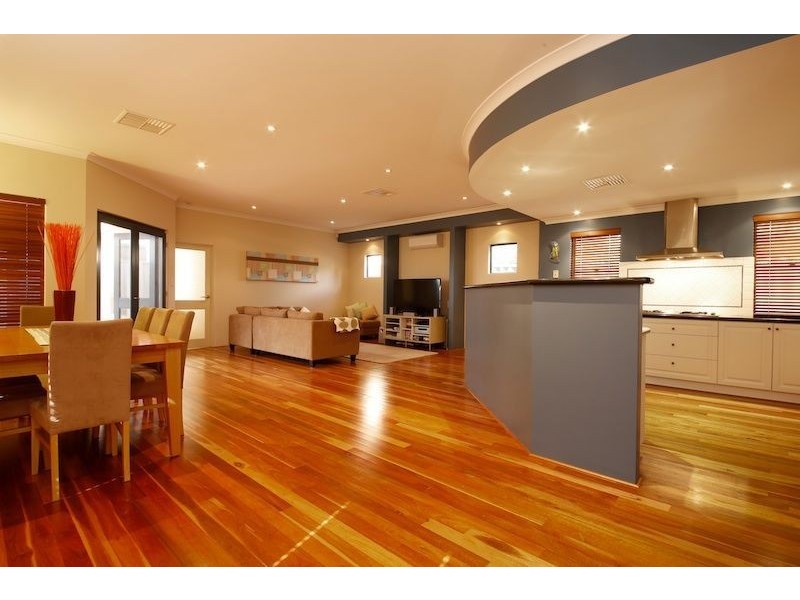 82A Swan Road, Attadale WA 6156