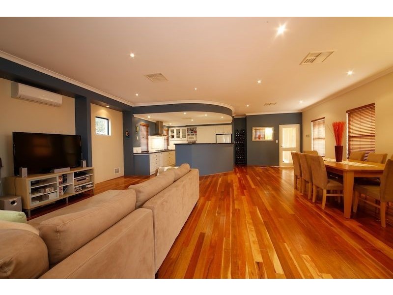 82A Swan Road, Attadale WA 6156