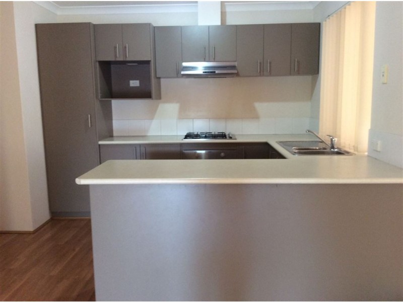 2/50 Sixth Road, Armadale WA 6112