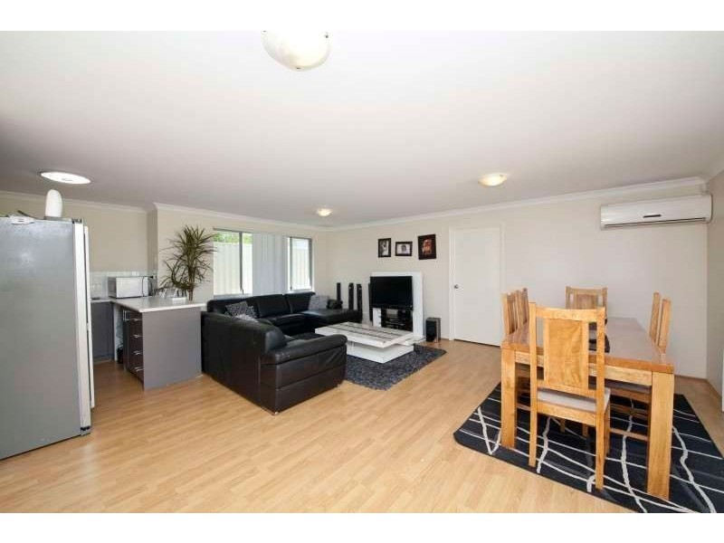 1/24 Tait street, Armadale WA 6112