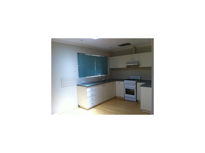 9 Patfield Place, Kelmscott WA 6111