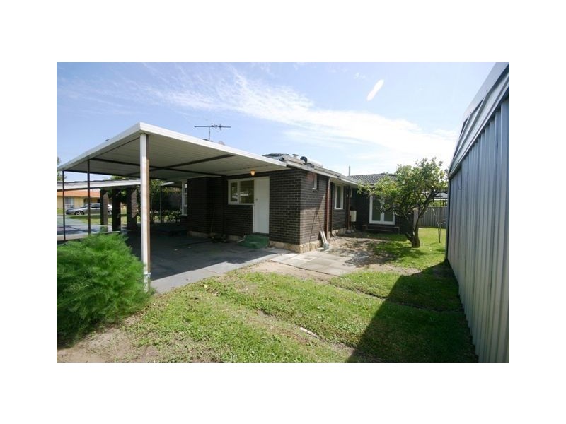 14 Pictor Court, Rockingham WA 6168