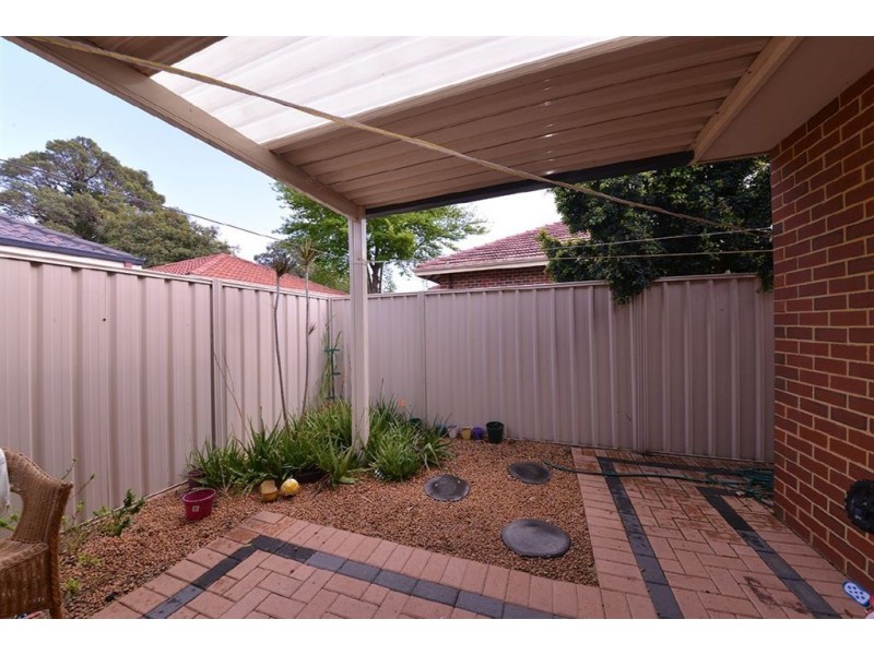 2/162 Hicks Street, Gosnells WA 6110